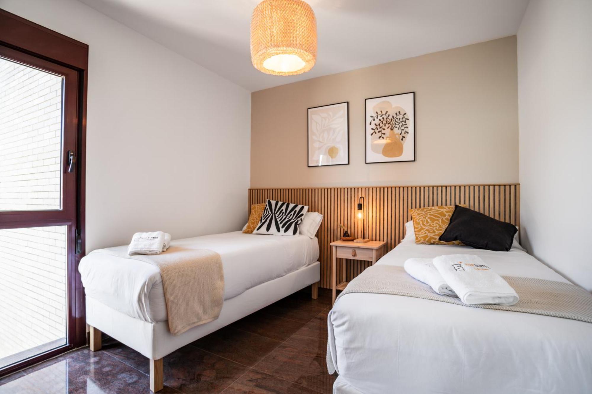Buenavista Lifestyle By Sur Suites ฟูเอนฮิโรลา ภายนอก รูปภาพ