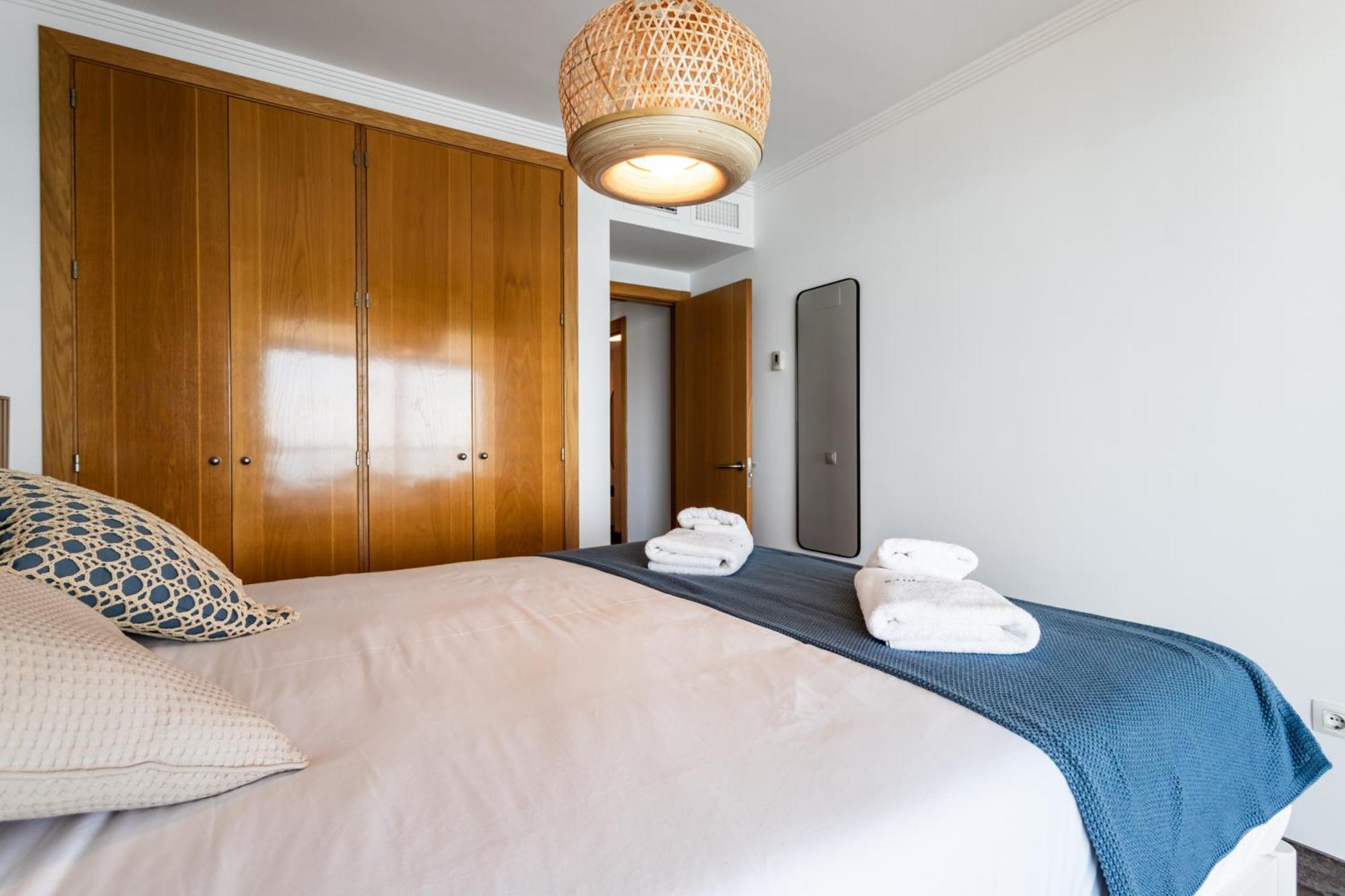Buenavista Lifestyle By Sur Suites ฟูเอนฮิโรลา ภายนอก รูปภาพ